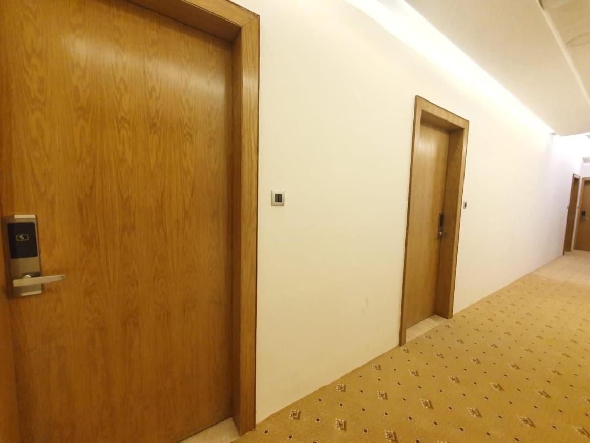 The Moziac Hotel Gwalior Exterior photo